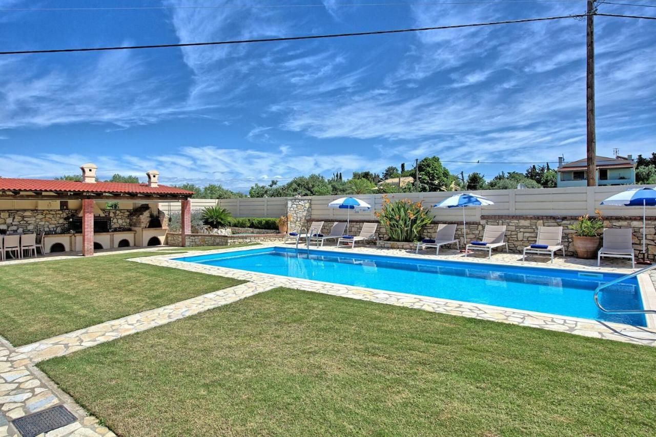 Acharavi Beach Villa Exteriör bild